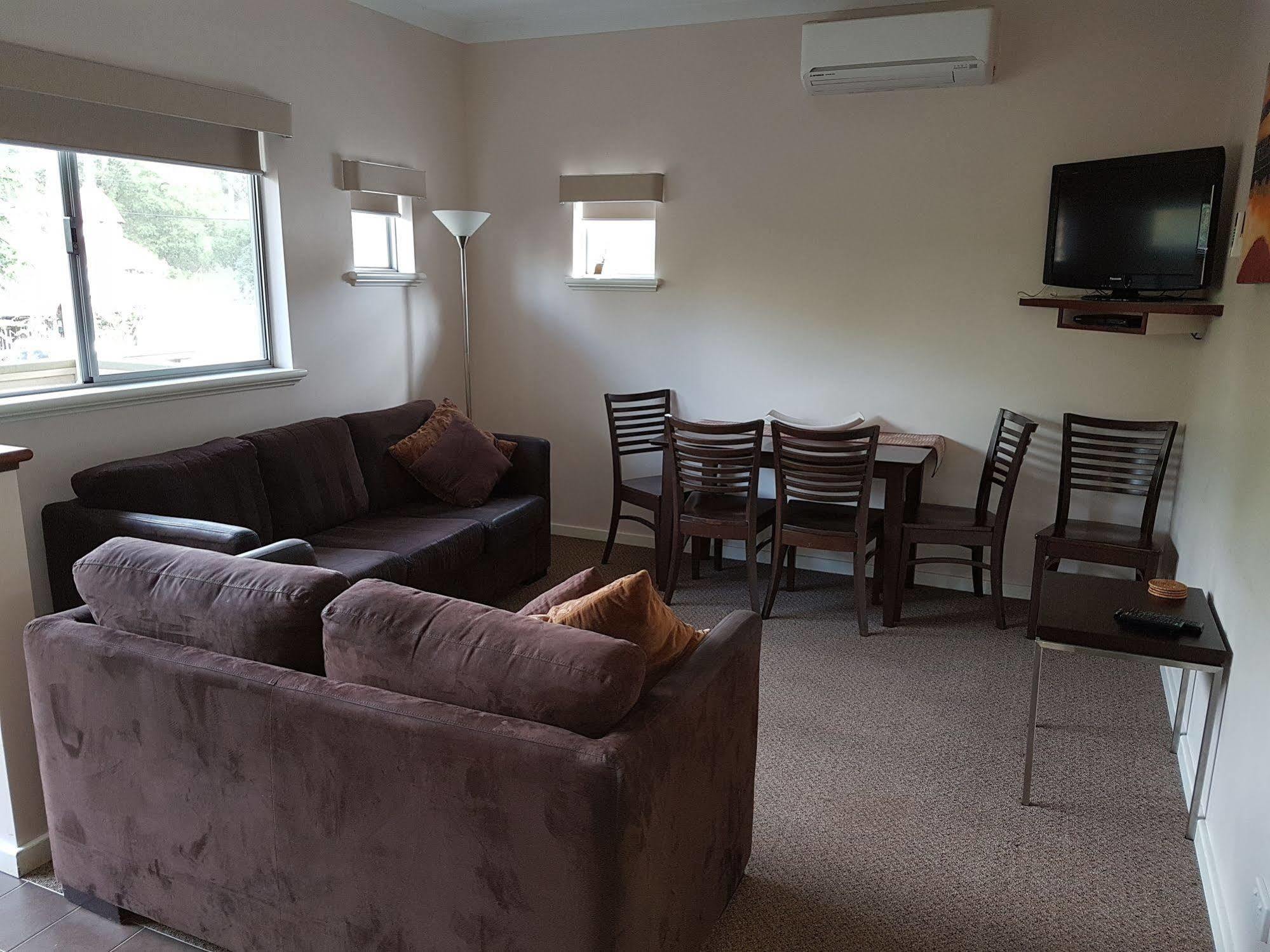 Adamsons Riverside Accommodation Margaret River Exterior photo