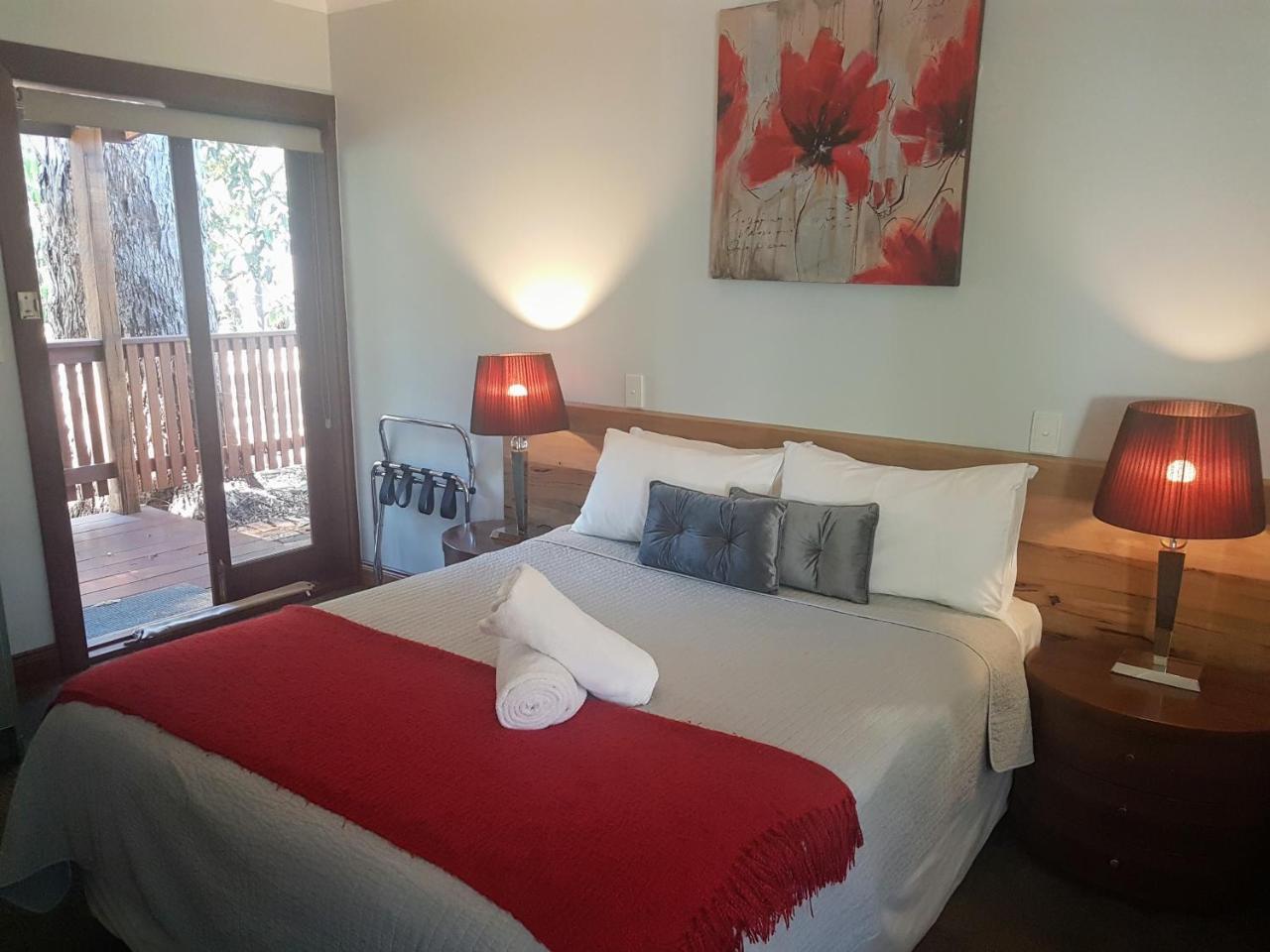 Adamsons Riverside Accommodation Margaret River Exterior photo